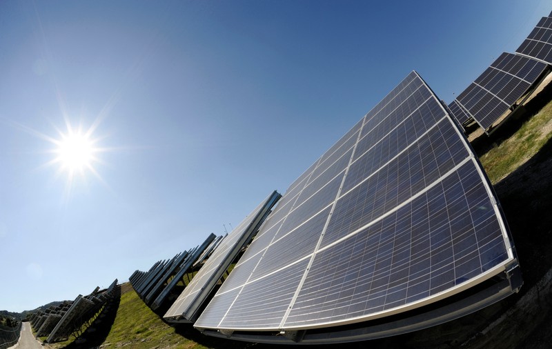 Parcurile solare ale CE Oltenia și OMV Petrom, pierderi de peste 5 milioane de euro și fără energie produsă