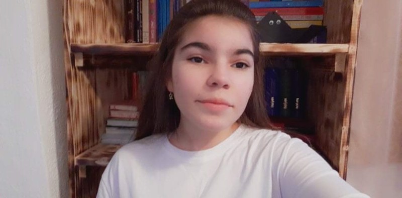 Denisa Humă militează pentru redeschiderea bibliotecii din Dumești, Vaslui