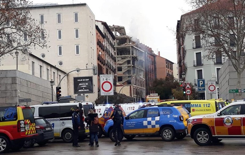 VIDEO | Explozie puternică într-un bloc din centrul Madridului. Trei oameni au murit, alți opt au fost răniți