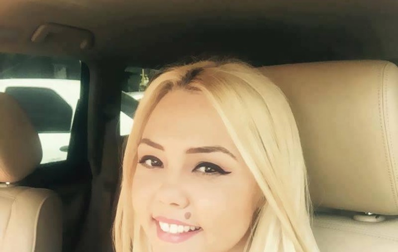 Denisa Manelista nu vrea să primească pe nimeni în vizită. Ce face când vine cineva la ea