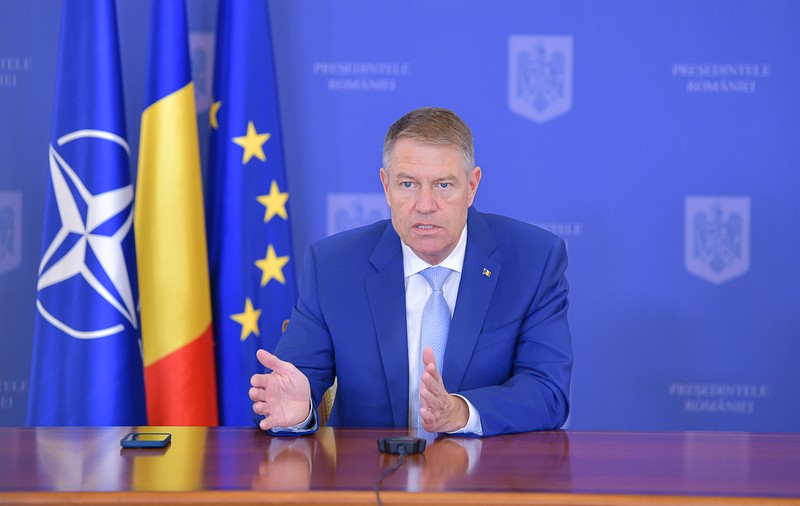 Klaus Iohannis a retras titlul de „Luptător pentru Victoria Revoluţiei din Decembrie 1989” pentru mai multe persoane