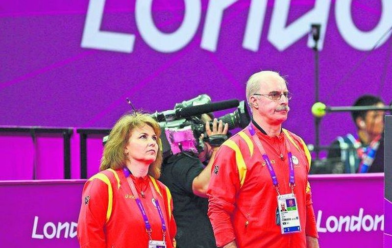 BELU ŞI BITANG AU PLECAT DE LA LOT! GIMNASTICA ROMÂNEASCĂ, ÎN CORZI!