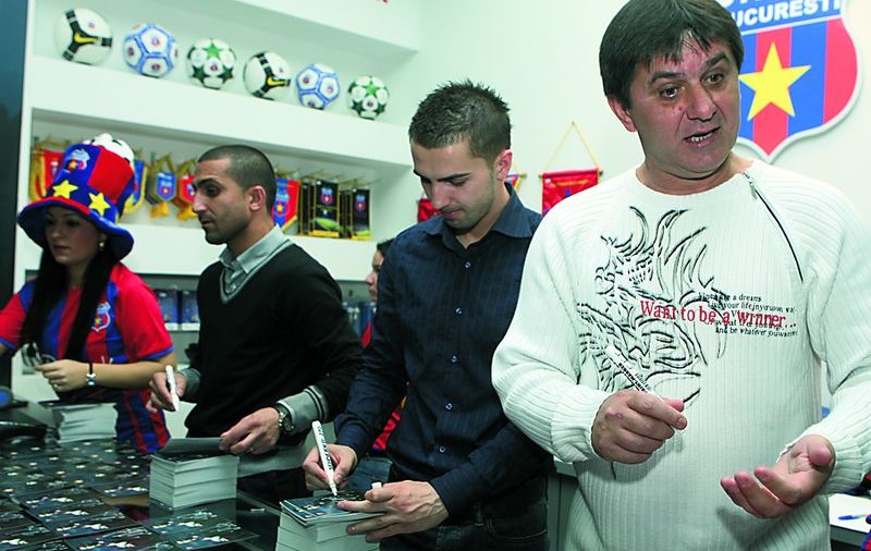 Steaua şi-a deschis un nou magazin oficial, la Unirii