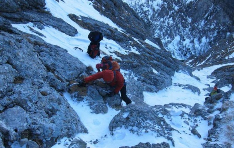 EVERESTUL a fost închis! Alpinistul Teofil Vlad se întoarce acasă