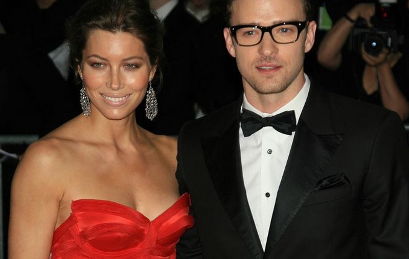 Justin Timberlake, presat să se împace cu Jessica Biel