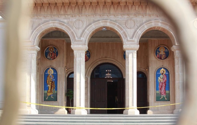 Jaf la Arhiepiscopia Buzăului și Vrancei. Enoriașii au venit la slujba de duminică, dar au fost întorși din drum