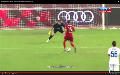 Răzvan Popa, numărul 56, a admirat de la distanţă golul marcat de Mario Gotze FOTO: captură tv