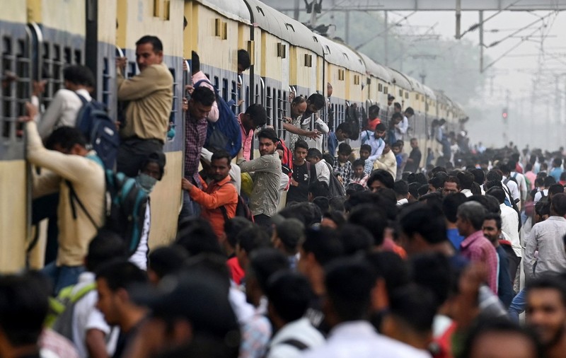 India va depăși săptămâna aceasta China, devenind cea mai populată țară din lume, anunță ONU