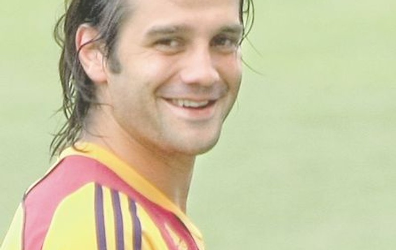 Ioan Becali: «Chivu vine la naţională!»