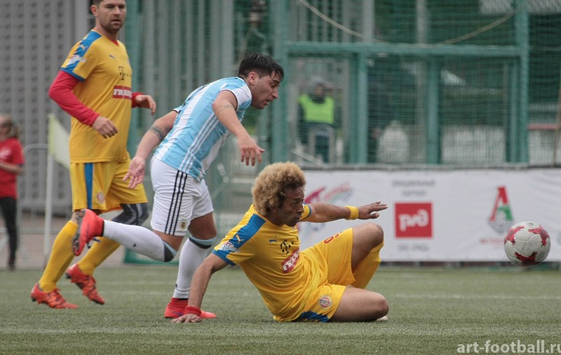 Pe ce loc a terminat naționala artiștilor fotbaliști la Campionatul Mondial - Moscova Art Football 2017. Temișan, Enache și Kamara au impresionat prin muzica lor / FOTO