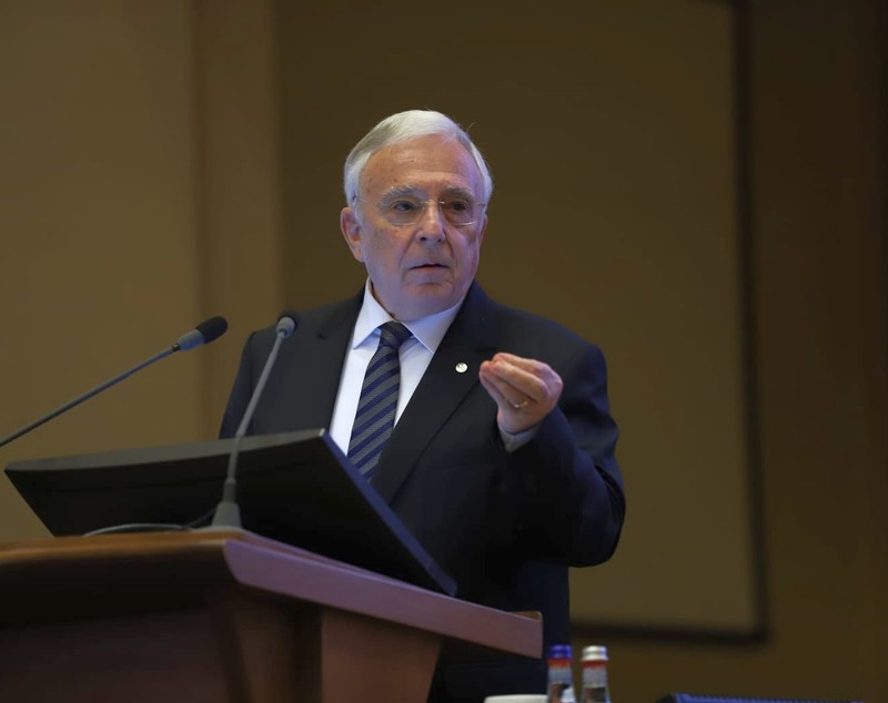 Mugur Isărescu, avertisment despre creșterile salariale: „Sunt decorelate cu productivitatea”