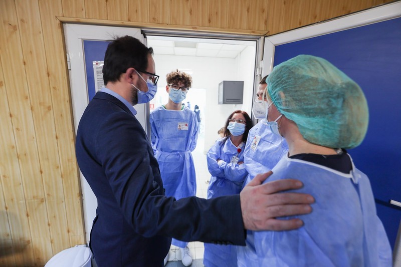 Managerul Raul Pătrașcu, la centrul de vaccinare