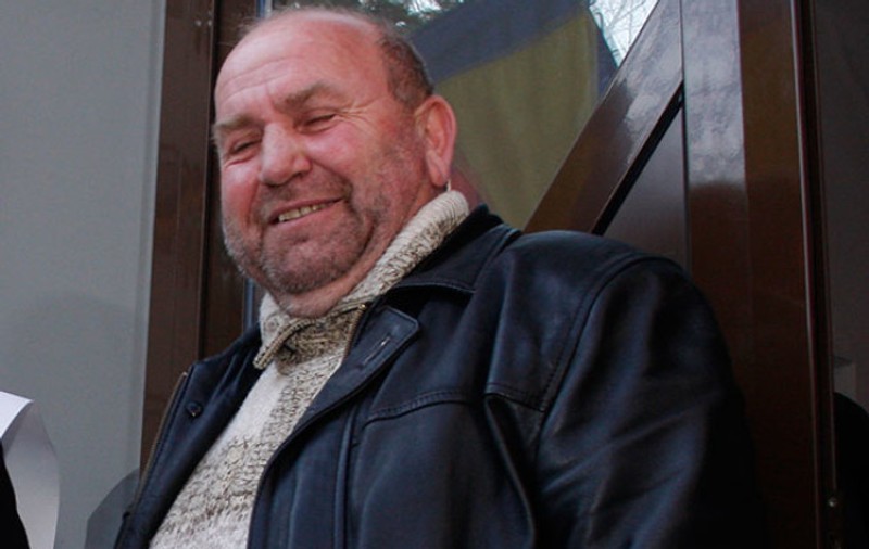 Libertatea a vorbit cu primarul care i-a numit pe români "beţivi şi puturoşi": "Când mă duc după oameni, eu asta găsesc pe la cârciumi"