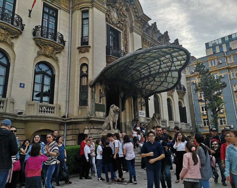 FOTO | Cum a fost la Noaptea Muzeelor 2019: Bucureștenii au ieșit din case pentru a vizita cele mai importante obiective culturale