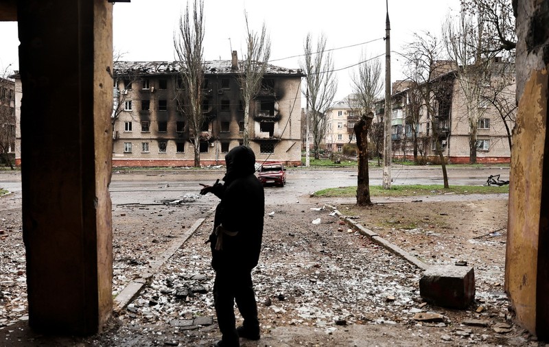 „Contează oamenii, nu zidurile!”. Mesajul Universității Tehnice din Mariupol pentru studenții săi, după ce clădirea a fost distrusă de bombardamente