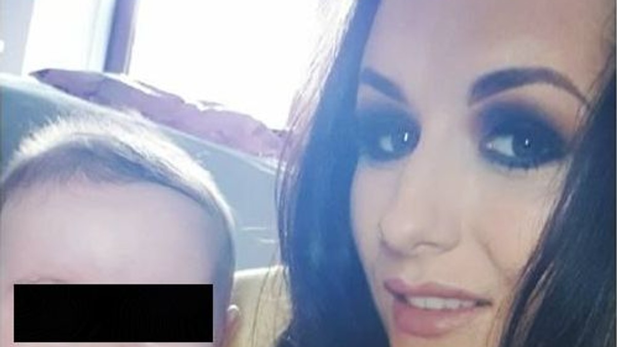 Drama unei tinere diagnosticată cu cancer la sân în timpul sarcinii