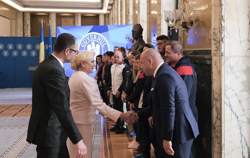Ministrul Bogdan Matei: ”Sunt 10.000.000 de euro de la Guvern pentru premierea sportivilor români în 2019”