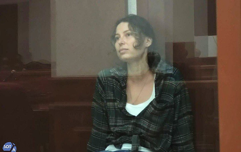 12 ani de închisoare în Rusia pentru o donație de 51 de dolari unui ONG ucrainean: cazul Kseniei Karelina