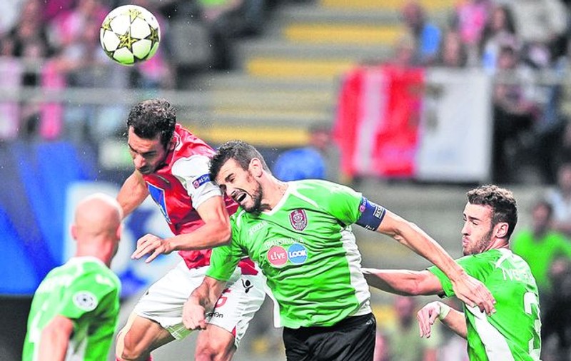 Victorie magnifică! "Dubla" lui Bastos aduce succesul lui CFR Cluj la Braga