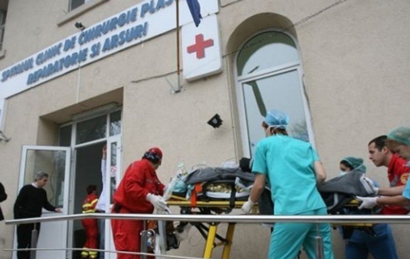 ULTIMA ORĂ. Un alt rănit ar putea fi transferat în străinătate. Care este starea celor internaţi