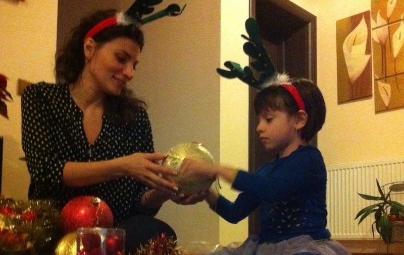 Ioana Ginghină a intrat în spiritul SĂRBĂTORILOR! Uite cum și-a împodobit casa! | FOTO