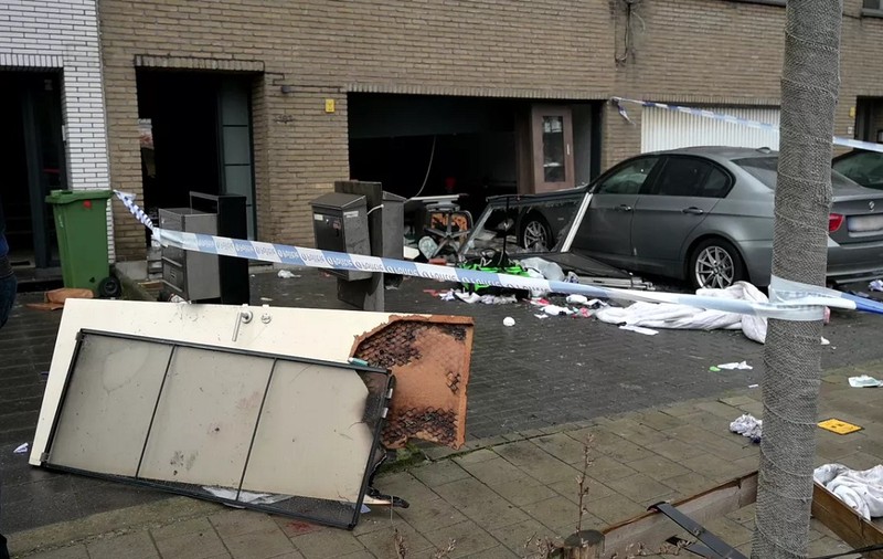 Șofer român de camion mort, după ce a explodat garajul în care locuia cu chirie, în Belgia. Proprietarii dau vina pe el: „Comunicam prin limbajul semnelor”