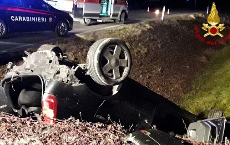 Un român a murit într-un teribil accident în Italia. Un altul este în comă
