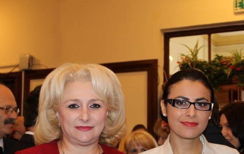 Înlocuitoarea Vioricăi Dăncilă la Bruxelles a promovat pe Facebook un clip despre comunism, pe acorduri de manele