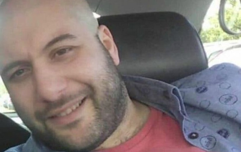 “Îmi pare rău, cred că o să înțelegi că nu este momentul? Înțelegi asta?”. Mărturia unui tată care și-a pierdut copilul de 34 de ani din cauza coronavirusului
