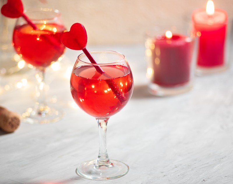 Cocktailuri de Valentine’s Day - rețete de băuturi de pregătit pentru Ziua Îndrăgostiților