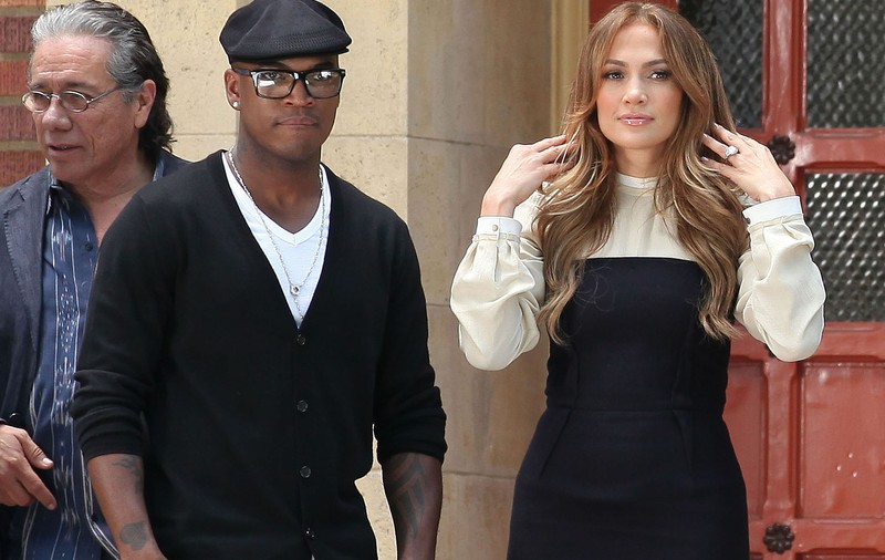 Jennifer Lopez, îmbrăcată ca o babă