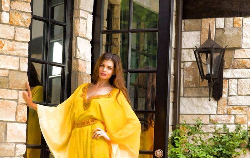 MONICA GABOR, SFÂŞIATĂ DE DOR! MESAJ RĂVĂŞITOR PENTRU FIICA EI!