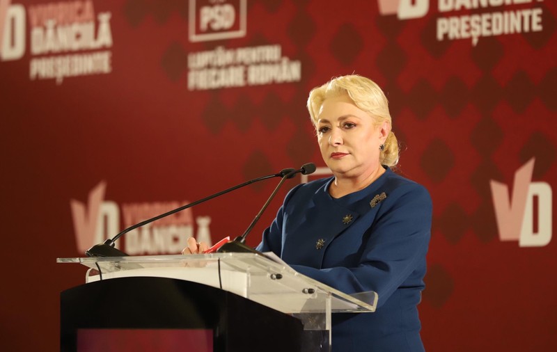 Viorica Dăncilă, monolog de peste 20 de minute la dezbaterea la care a invitat jurnaliștii în Parlament pentru a avea un dialog