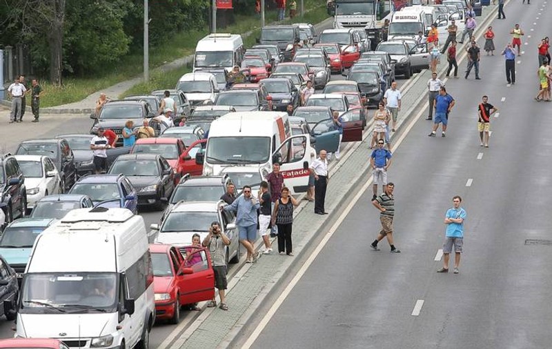 Poliția Rutieră și Crucea Roșie avertizează: ”Viața este o şansă unică – Ai grijă de ea!”