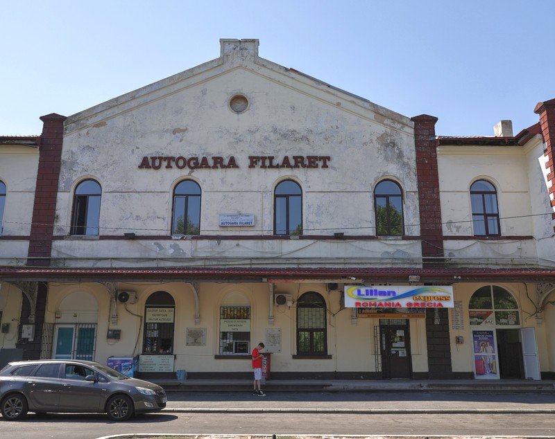 De aici s-a tras semnalul pentru „intrarea României în civilizație”. Vagonul cu ouă confiscat și gara din care acum se pleacă cu autocarul