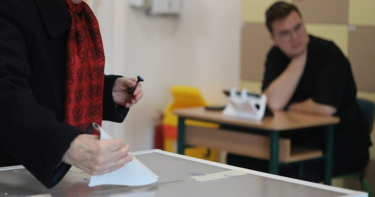 VIDEO Calendarul alegerilor prezidențiale 2025 a fost stabilit de Guvern. Data la care românii își vor alege președintele și cum votează diaspora