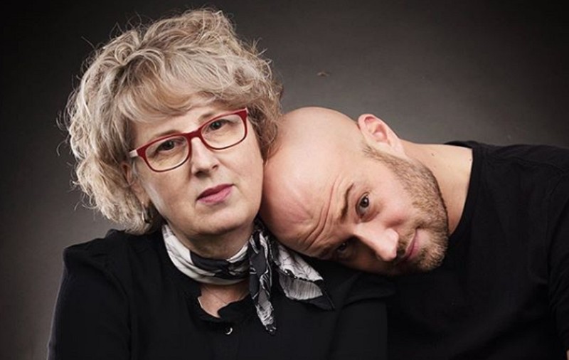 Mihai Bendeac a vorbit despre relația pe care o are cu familia și cu fratele mai mic cu 18 ani. „El, de-a lungul timpului, a fost cumva afectat și de celebritatea mea”