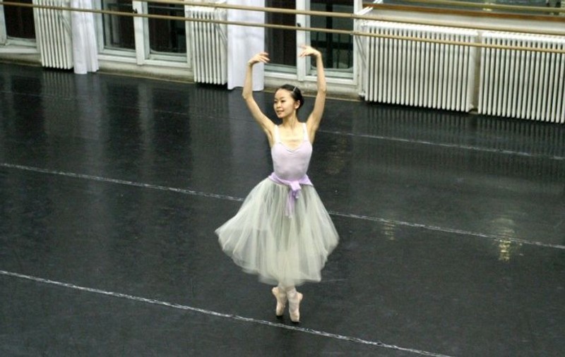 Balerina japoneză Kokoro Umemoto e fan Alina Cojocaru