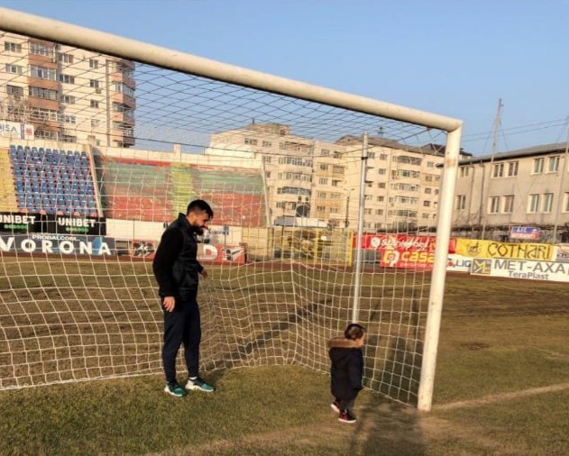 Enriko Papa și fiul său