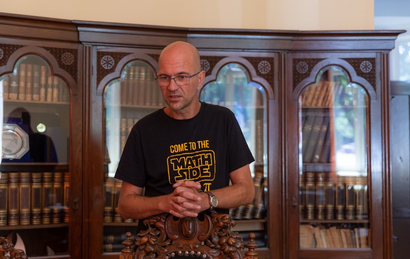 INTERVIU | De ce refuză directorul Colegiului Gheorghe Șincai predarea clădirii