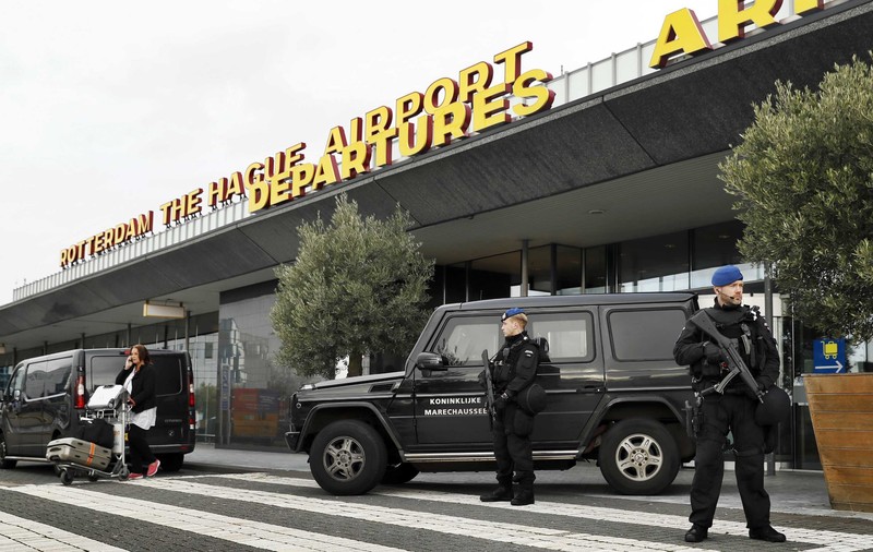Autoritățile olandeze au arestat  'suspect terorist' ce plănuia un atentat în Rotterdam