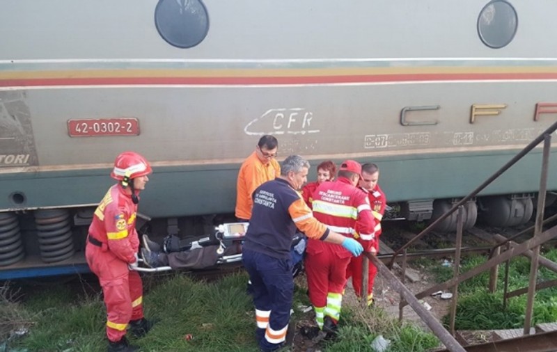O femeie a murit după ce a fost călcată de tren la Murfatlar