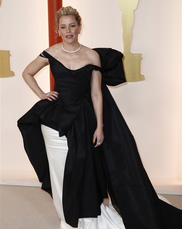 Ținutele vedetelor la Oscar 2023. Actrițele s-au întrecut în rochii elegante și strălucitoare. FOTO