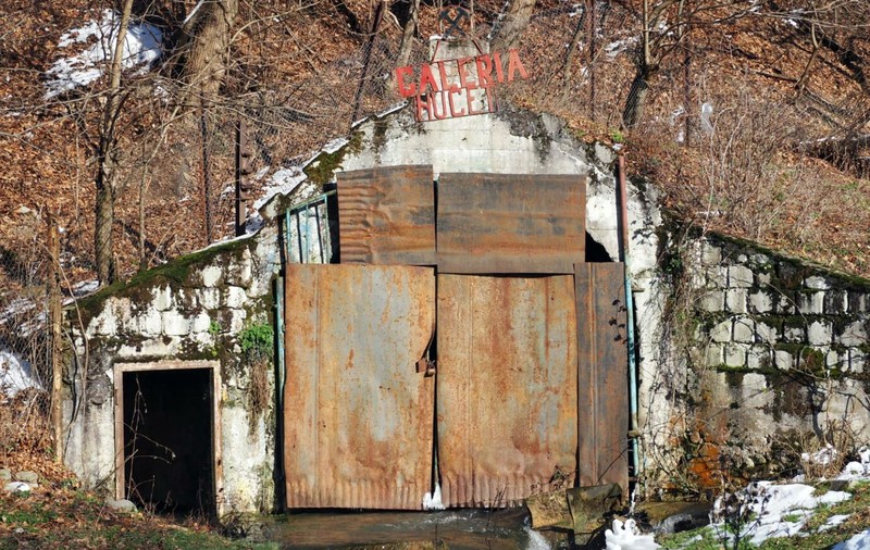 Istoria zonei din Munții Apuseni unde au fost descoperite recent metale rare. URSS a extras doar uraniu, folosit la programul de bombe atomice