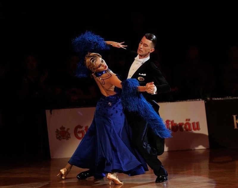 Andreea Matei, partenera de dans a lui Rareș Cojoc, a împlinit 30 de ani. Cei doi vor dansa pe 1 martie la Campionatul Național de Dans Sportiv pe Secțiuni 2026