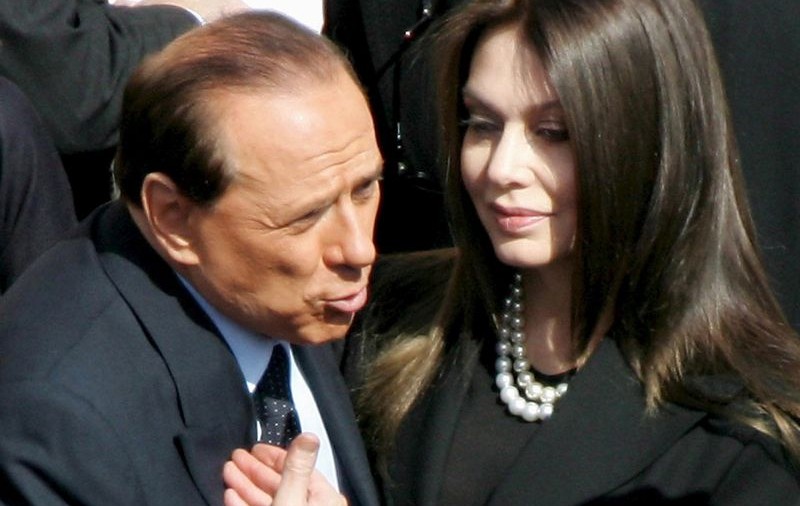 Soţia lui Silvio Berlusconi vrea să divorţeze