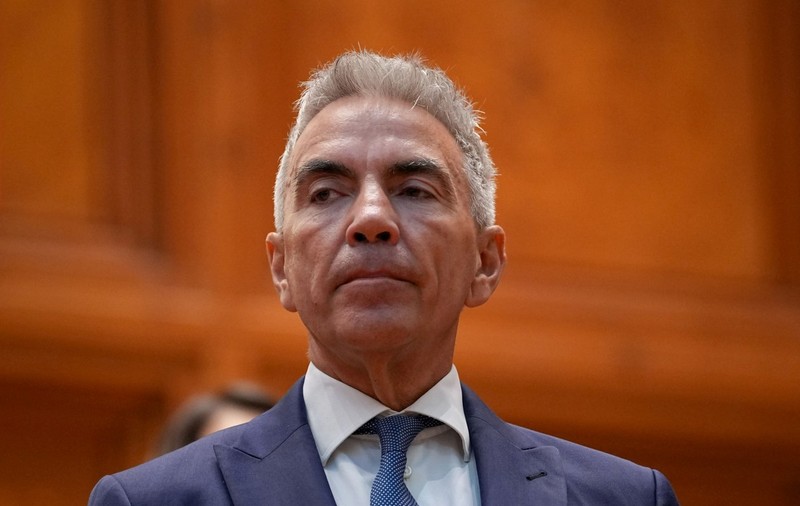 Cum vor fi puși șefii de la stat să își taie salariile. Dragoș Anastasiu: „O variantă este să apelăm la bun-simț prin negociere”