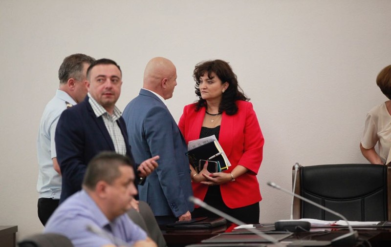 Prefectul de Buzău, Carmen Ichim, nu consideră oportună închiderea școlilor, deși județul este sub cod portocaliu de furtună