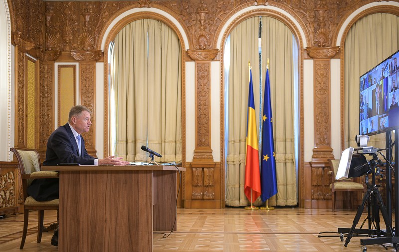 VIDEO| Klaus Iohannis, în videoconferinţă cu Guvernul Orban: "Avem doar 3 cazuri mai complicate. Mă interesează, în această fază, să ne mișcăm foarte repede"