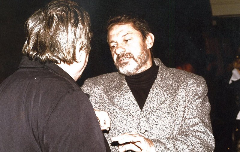 Emil Hossu, de la viața în lagăr, la viața pe scenă